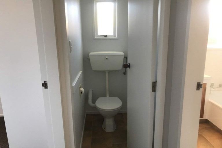 Photo of property in 2/9 Lagan Street, Belfast, Christchurch, 8051