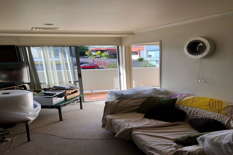 Photo of property in 17e/30 Westward Ho, Glen Eden, Auckland, 0602