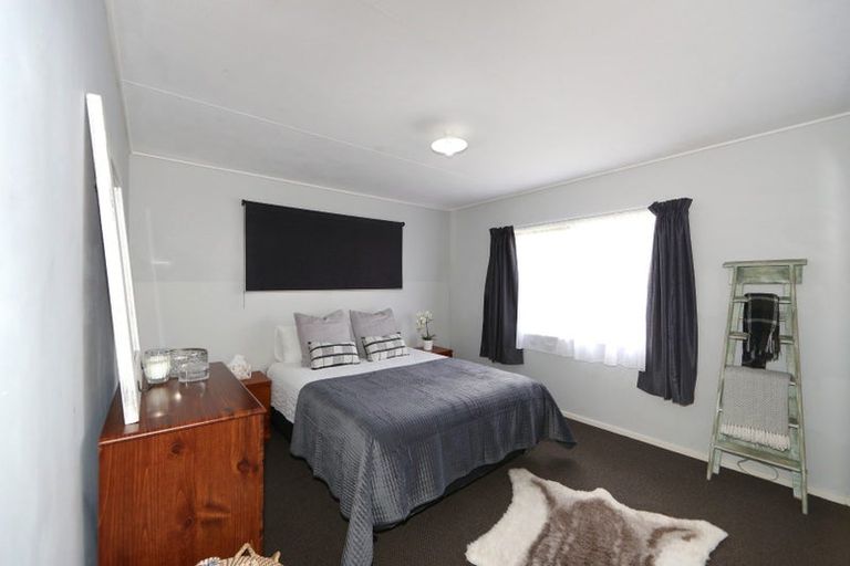 Photo of property in 251 Flaxmere Avenue, Flaxmere, Hastings, 4120