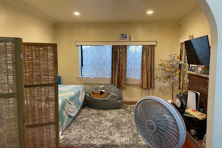 Photo of property in 424a Mount Albert Road, Mount Roskill, Auckland, 1041