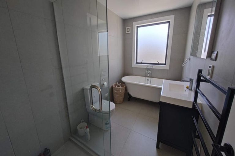 Photo of property in 48 Te Oneroa Way, Long Bay, Auckland, 0630