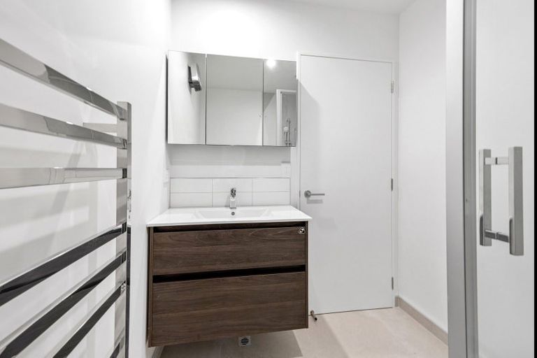 Photo of property in 16 Rogers Street, Sydenham, Christchurch, 8023