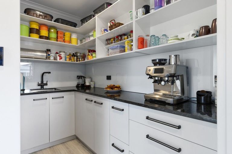 Photo of property in 173 Taylor Street, Cambridge, 3434