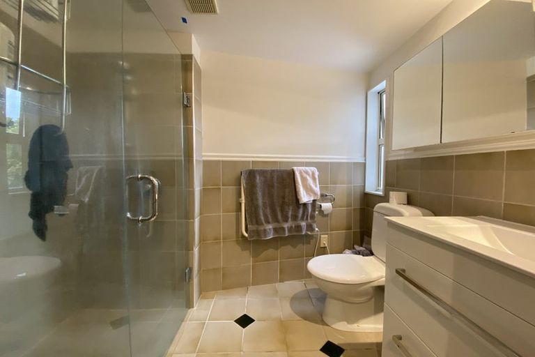 Photo of property in 221 Papamoa Beach Road, Papamoa Beach, Papamoa, 3118