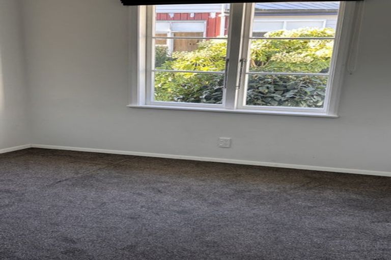 Photo of property in 5 Chilton Grove, Hutt Central, Lower Hutt, 5010