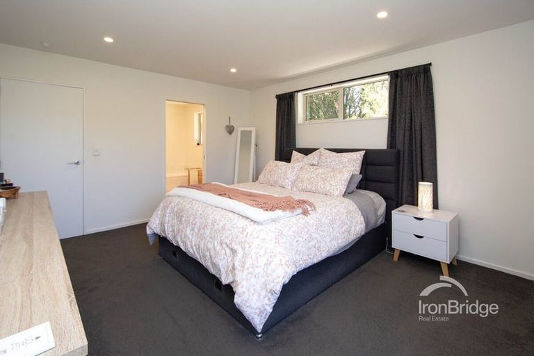 Photo of property in 2/39a Woodbury Street, Avonhead, Christchurch, 8042