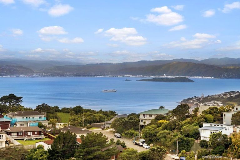 Photo of property in 14 Monteith Grove, Brooklyn, Wellington, 6021