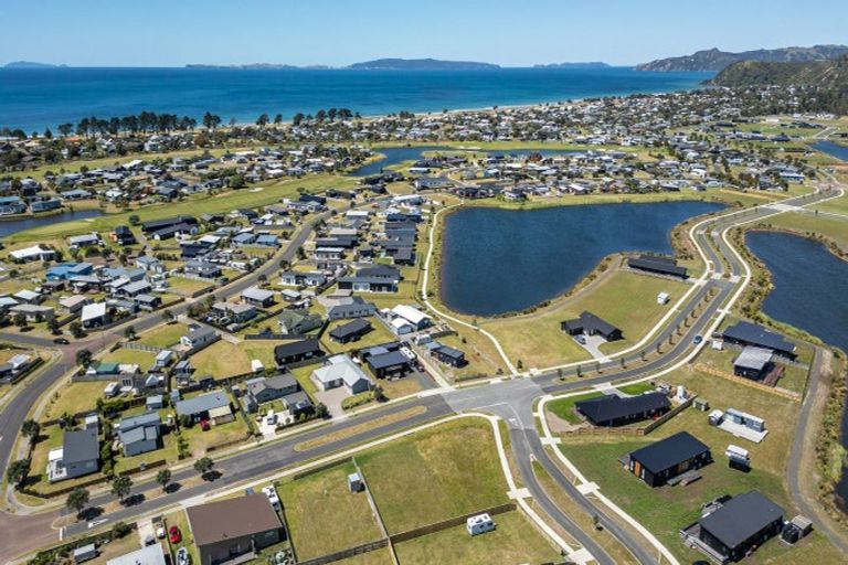 Photo of property in 174 Harbour Drive, Matarangi, Whitianga, 3592