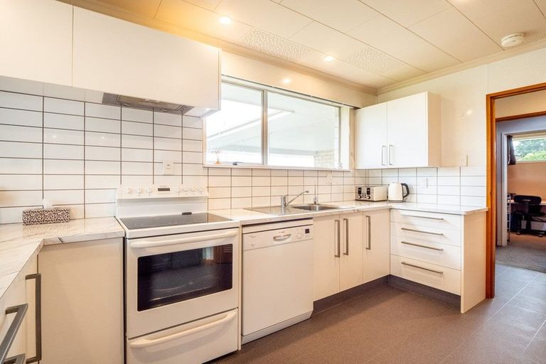 Photo of property in 30 Beaumaris Street, Outram, 9019