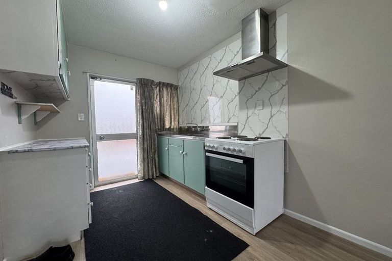 Photo of property in 4/43 Burke Street, Addington, Christchurch, 8024