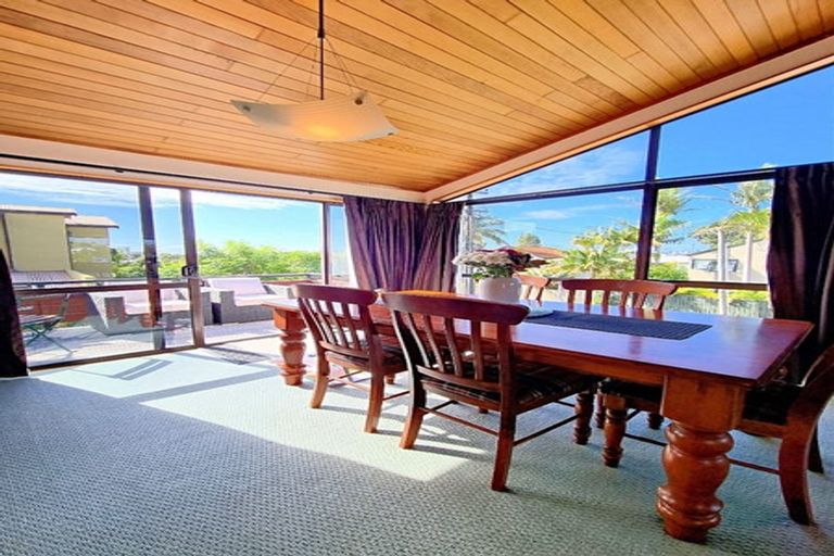 Photo of property in 1/11 Faulkner Road, Northcote Point, Auckland, 0627