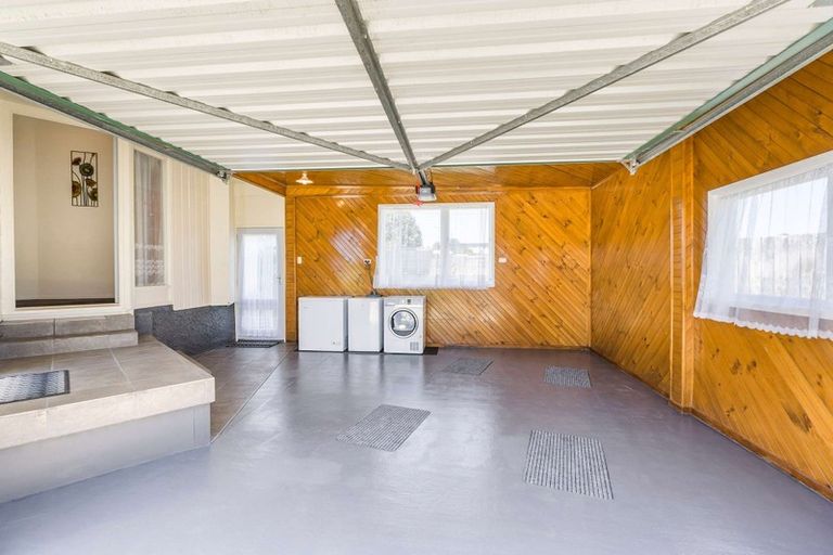 Photo of property in 10 Walnut Place, Owhata, Rotorua, 3010