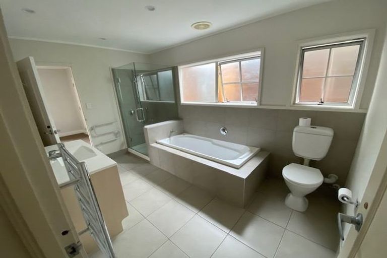 Photo of property in 12 Motuora Road, Manly, Whangaparaoa, 0930