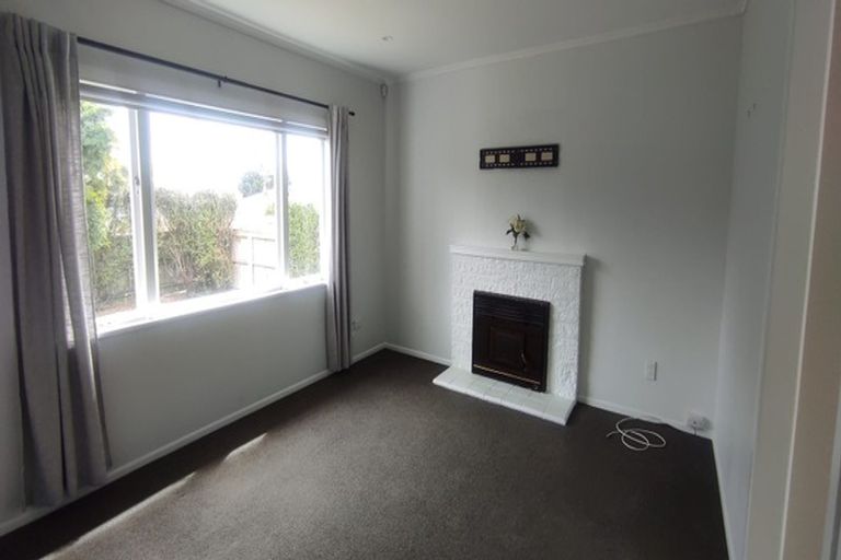 Photo of property in 41a Alma Crescent, Papakura, 2110