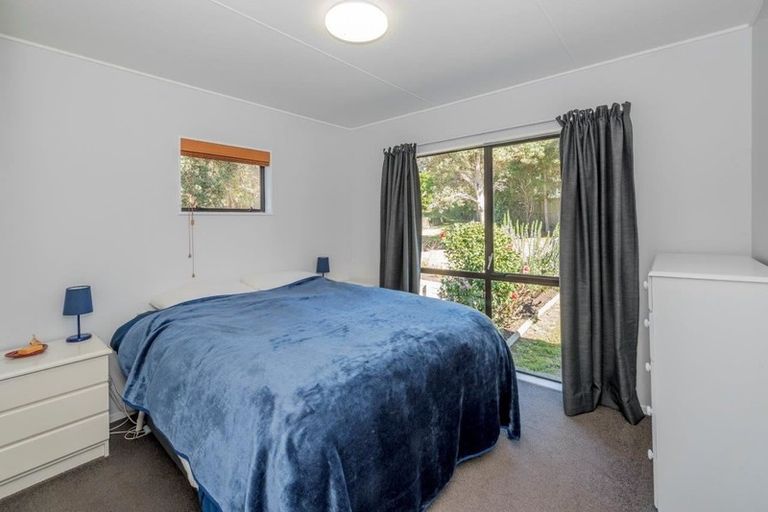 Photo of property in 167 Weggery Drive, Waikanae Beach, Waikanae, 5036