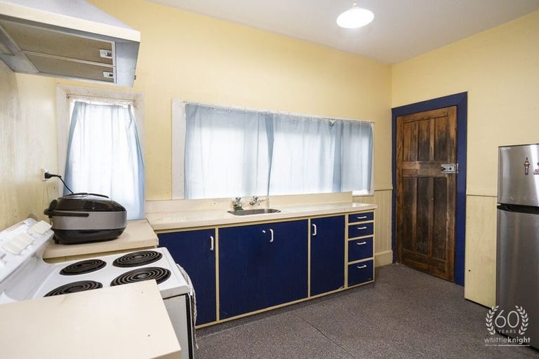 Photo of property in 291 Riccarton Road, Upper Riccarton, Christchurch, 8041