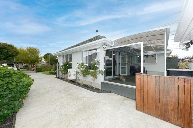 Photo of property in 18 Mooray Avenue, Bishopdale, Christchurch, 8053
