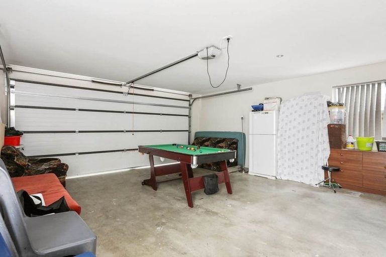 Photo of property in 229 Porchester Road, Takanini, 2112