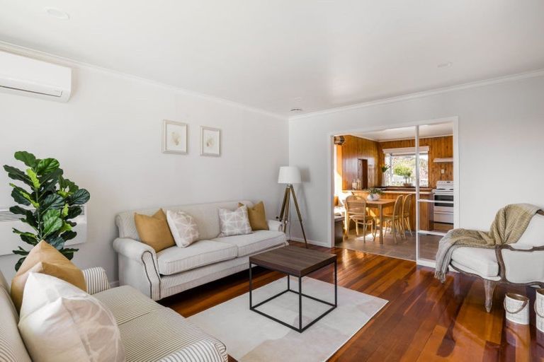 Photo of property in 60 Southsea Crescent, Silverdale, Hamilton, 3216