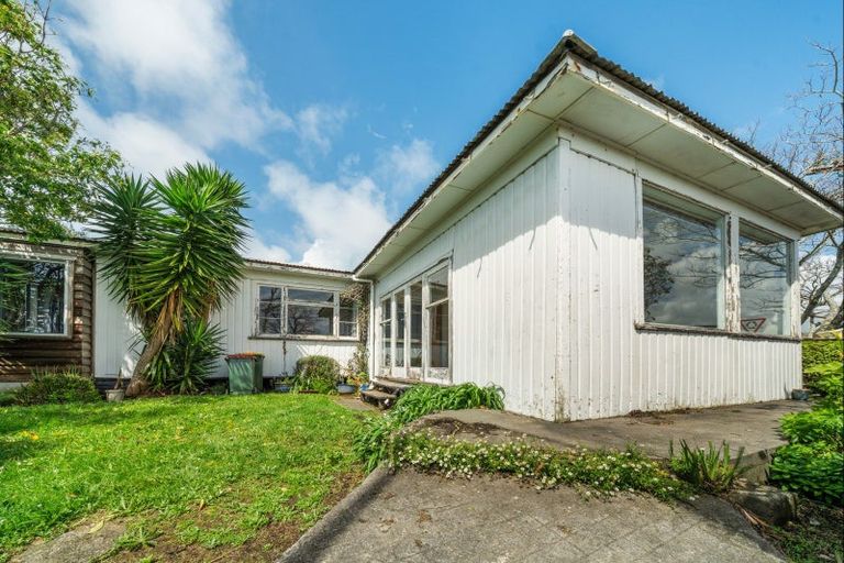 Photo of property in 159 Tukapa Street, Westown, New Plymouth, 4310