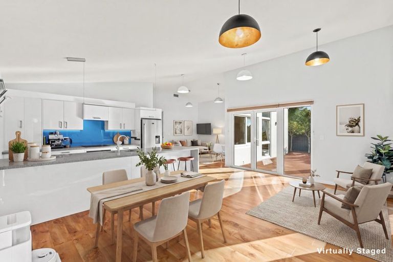 Photo of property in 24 Fovant Street, Russley, Christchurch, 8042