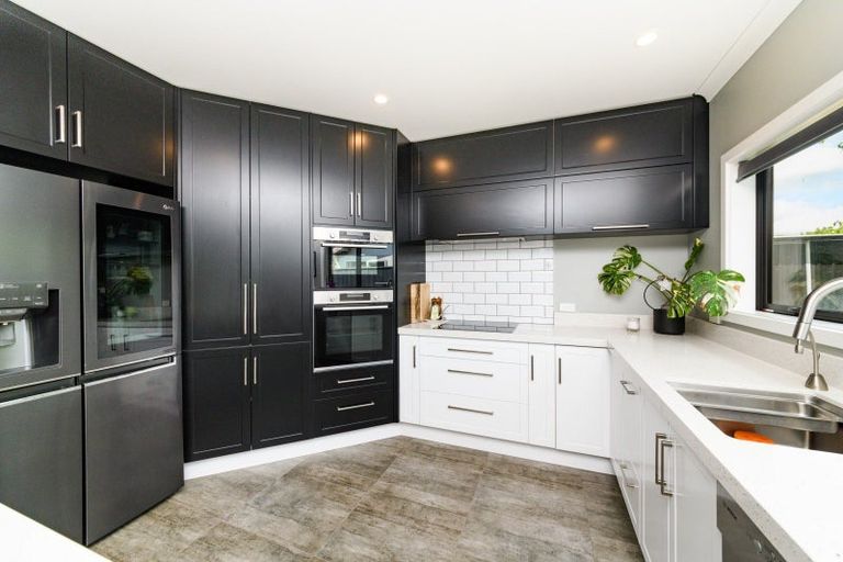 Photo of property in 14a Colombo Street, Hokowhitu, Palmerston North, 4410