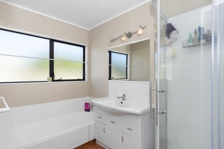 Photo of property in 61 Kane Road, Papamoa Beach, Papamoa, 3118