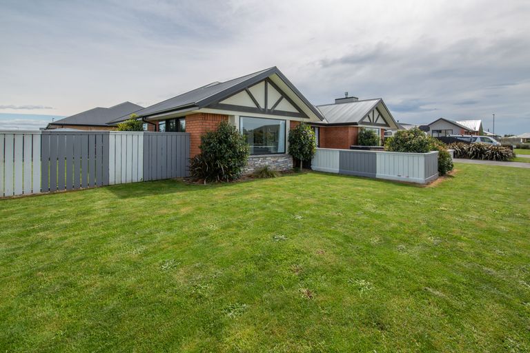 Photo of property in 1 Quartz Drive, Rolleston, 7614
