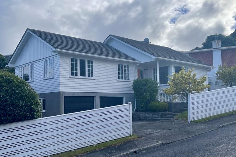 Photo of property in 6 Kandy Crescent, Ngaio, Wellington, 6035
