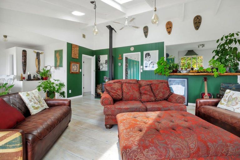 Photo of property in 2/104 Tosswill Road, Tahunanui, Nelson, 7011