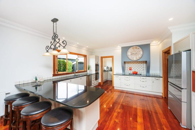 Photo of property in 75 Limbrick Street, Terrace End, Palmerston North, 4410