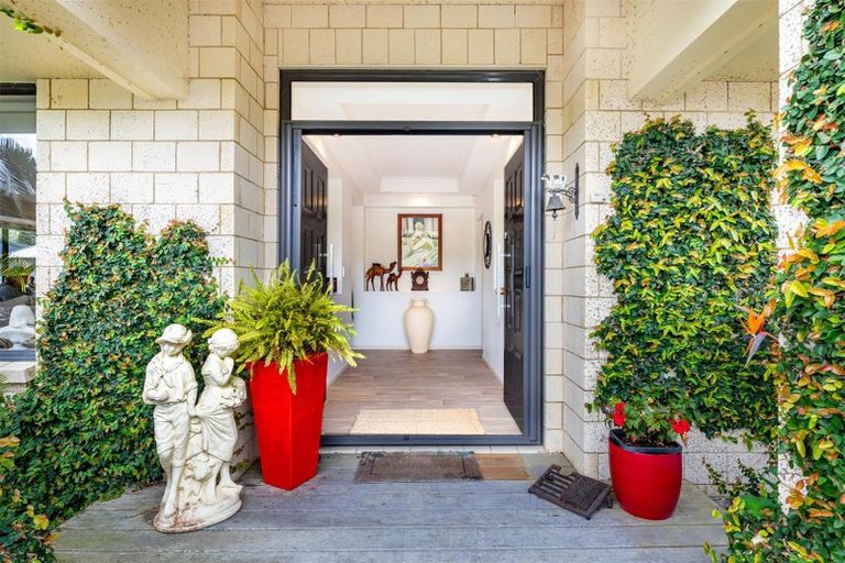 Photo of property in 42 Westminster Glen, Matakana, Warkworth, 0985