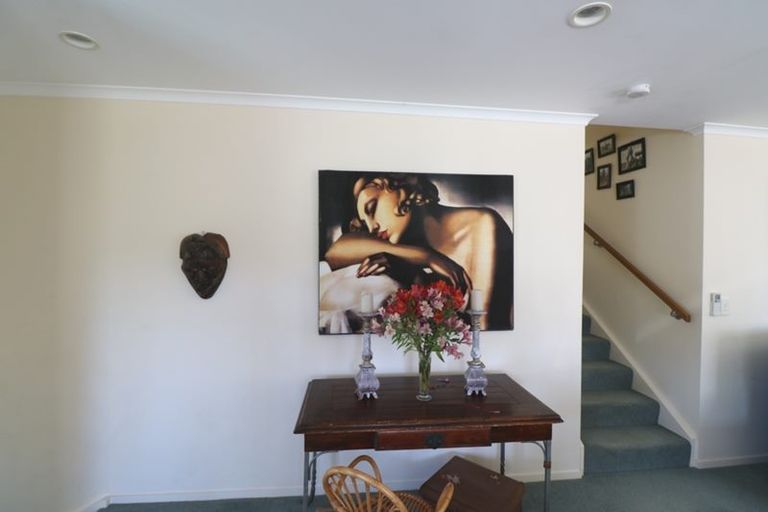 Photo of property in 109 Waireka Place, Whangamata, 3620