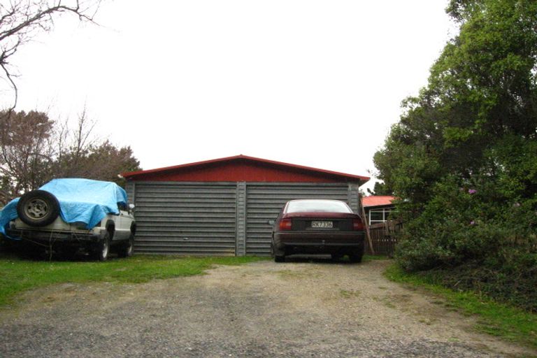 Photo of property in 10 Pari Street, Aramoana, Port Chalmers, 9082