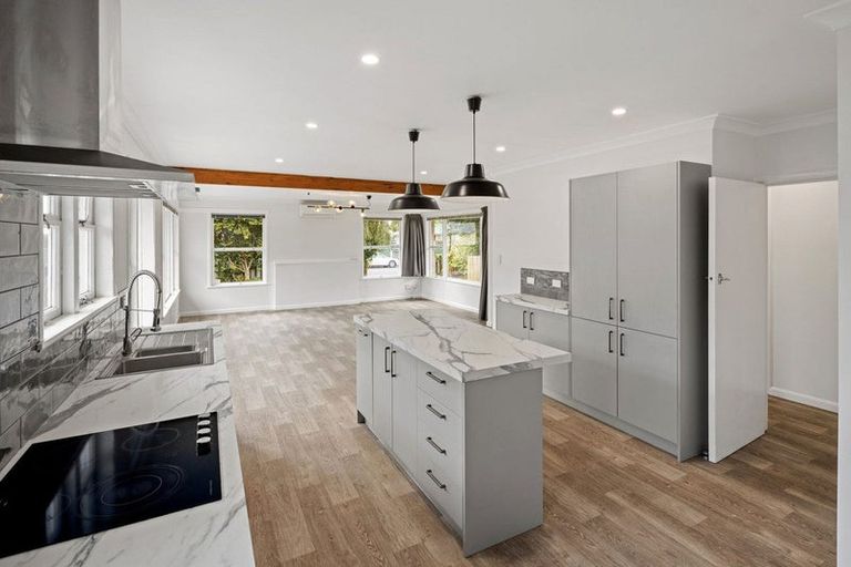 Photo of property in 86 Grey Street, Cambridge, 3434