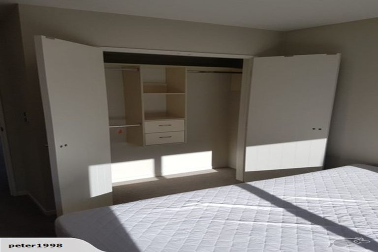 Photo of property in 60 Travis View Drive, Fairview Heights, Auckland, 0632