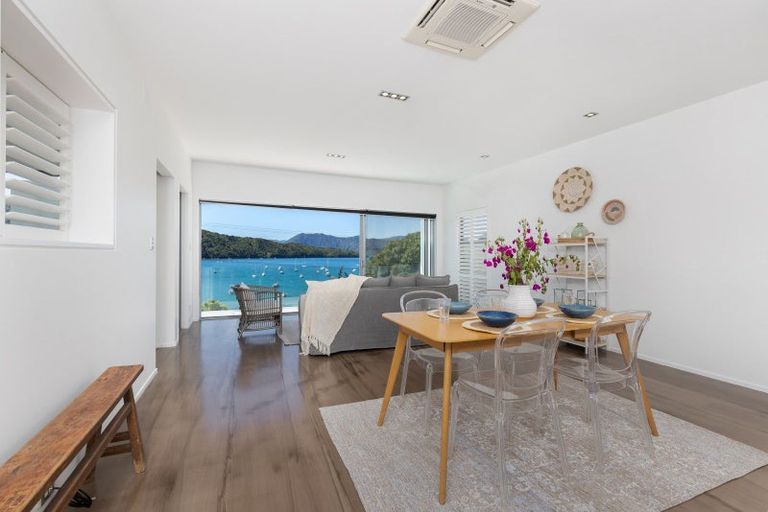 Photo of property in 358 Waikawa Road, Waikawa, Picton, 7220