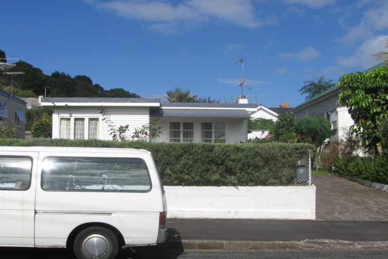 Photo of property in 73 Church Street, Devonport, Auckland, 0624
