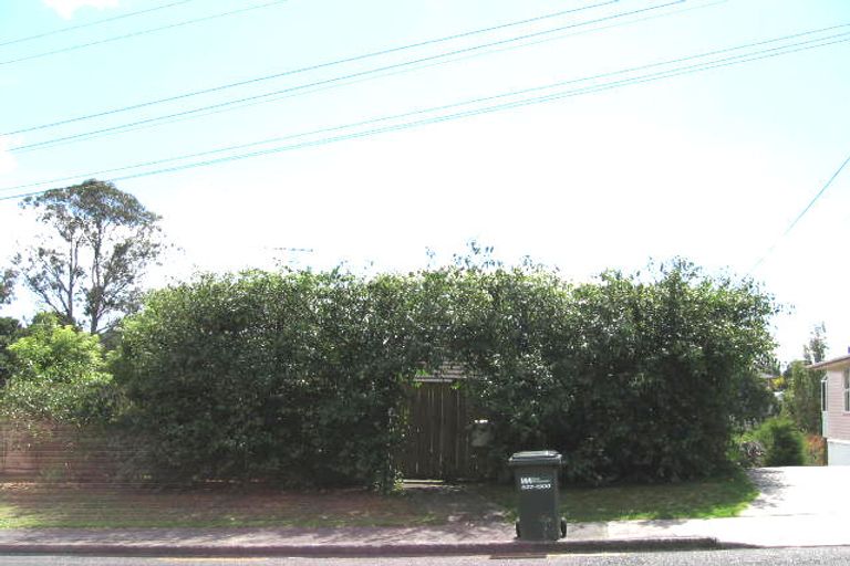 Photo of property in 1/29 Alexander Avenue, Torbay, Auckland, 0630