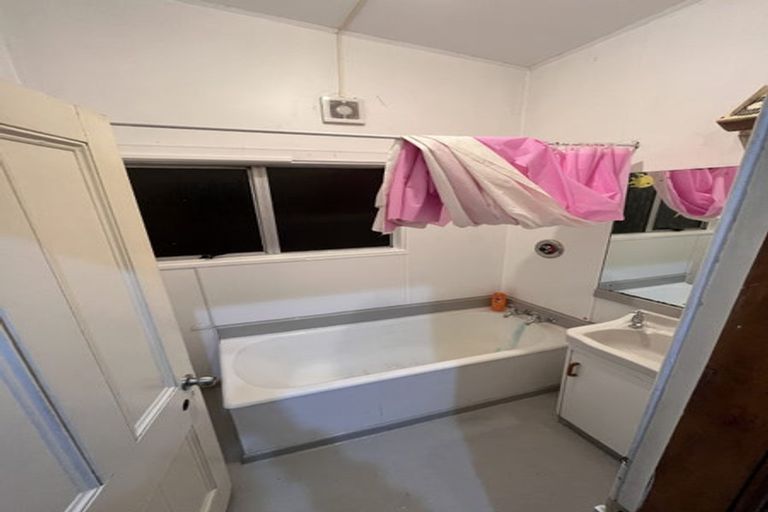 Photo of property in 6 Crown Street, North East Valley, Dunedin, 9010