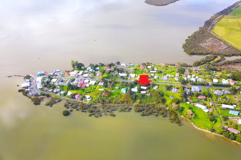 Photo of property in 35 Parnell Street, Rawene, Kaikohe, 0473