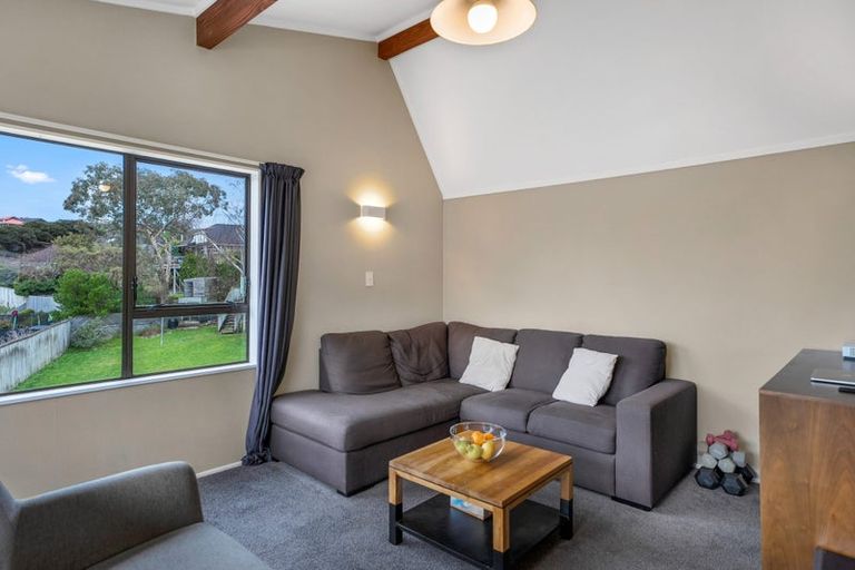 Photo of property in 27b Shackle Lane, Whitby, Porirua, 5024