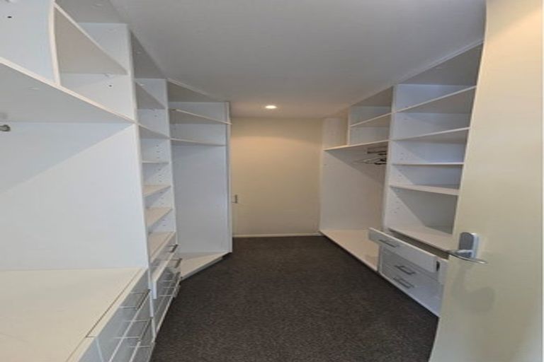 Photo of property in 1/126 Clovelly Road, Bucklands Beach, Auckland, 2012