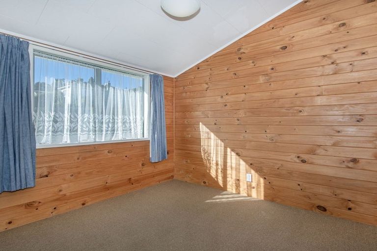 Photo of property in 2a Charles Street, Westshore, Napier, 4110