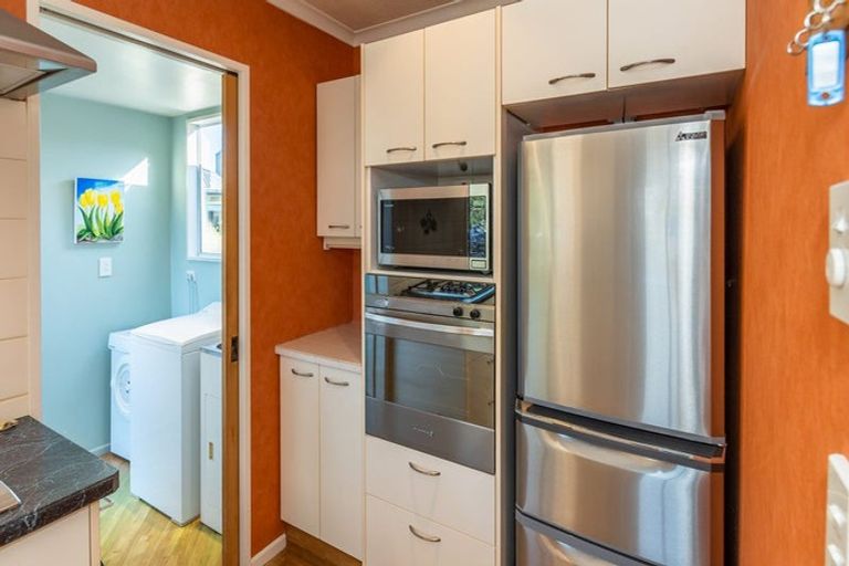 Photo of property in 2/16 Oldham Crescent, Halswell, Christchurch, 8025