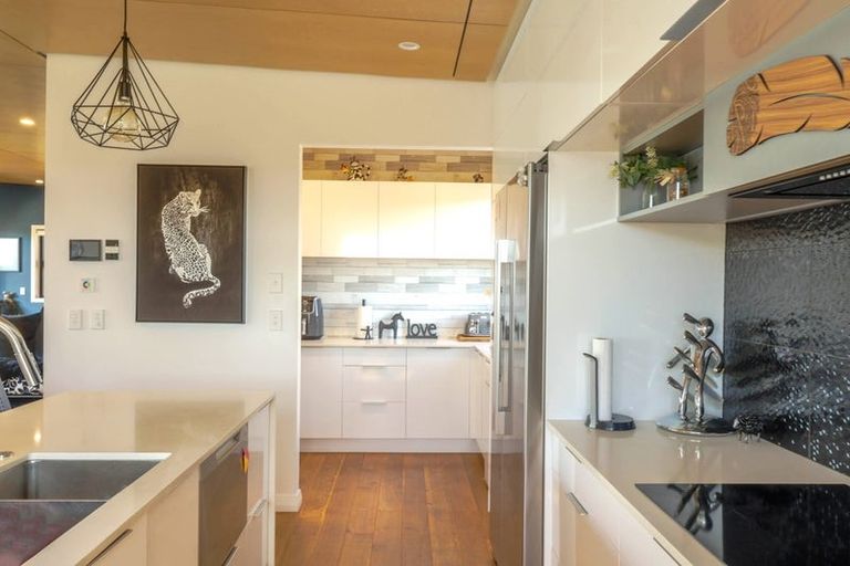 Photo of property in 57 Hawaiian Parade, Arkles Bay, Whangaparaoa, 0932