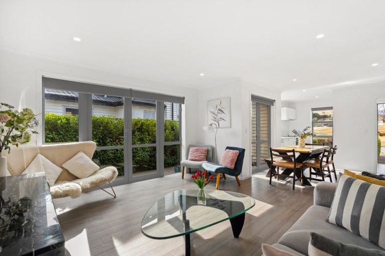 Photo of property in 11 Stone Walls Terrace, Lower Shotover, Queenstown, 9304