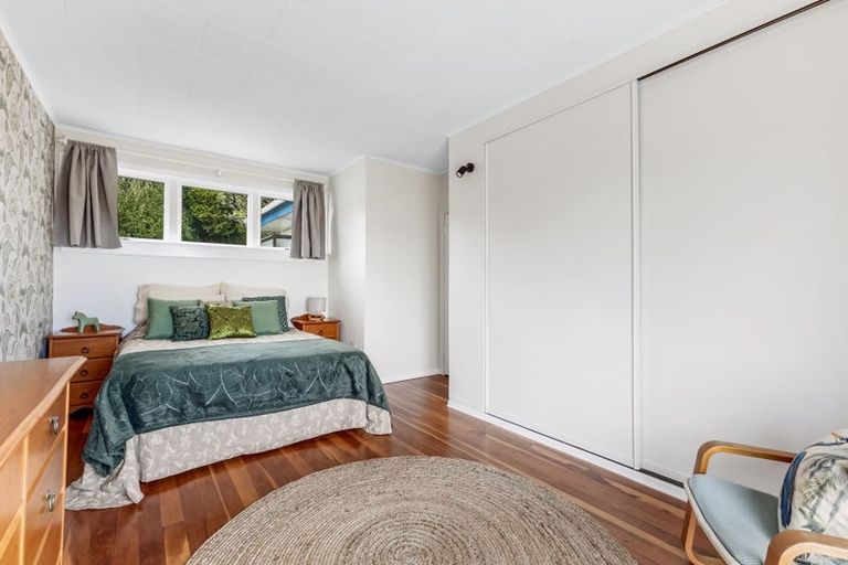 Photo of property in 10 Lawry Street, Moturoa, New Plymouth, 4310