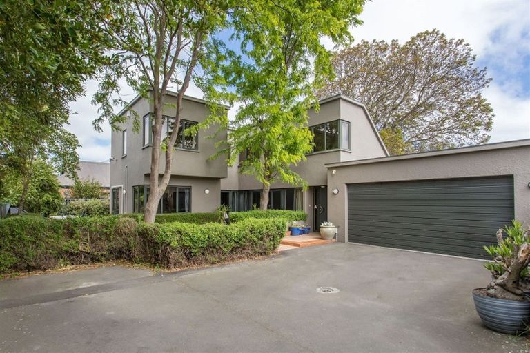 Photo of property in 15a Galway Avenue, Bryndwr, Christchurch, 8052