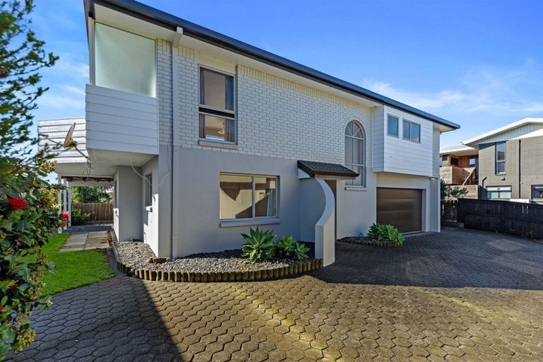 Photo of property in 2/3 Wells Avenue, Mount Maunganui, 3116